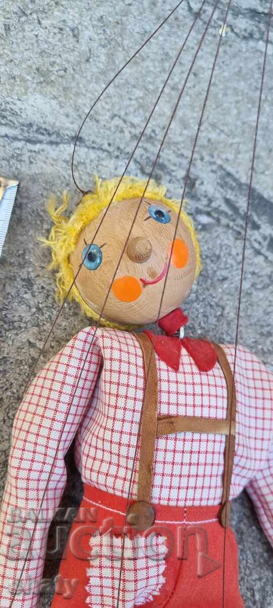 Δημοπρασία Μαριονέτα. Ξύλινη Κούκλα Δημοπρασία Μαριονέτα. Ξύλινη Κούκλα