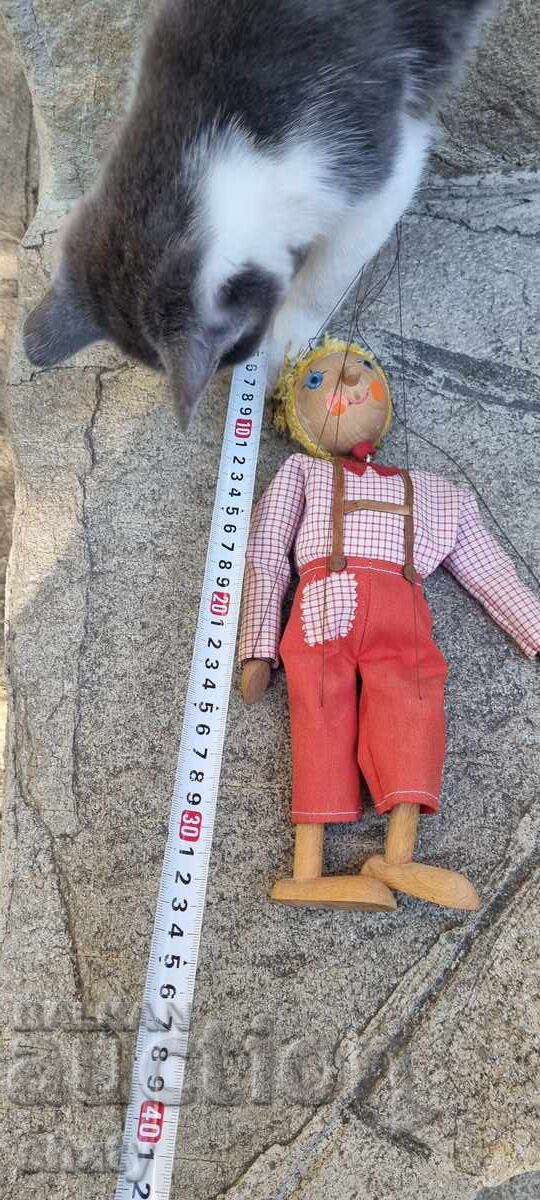 Μαριονέτα. Ξύλινη Κούκλα Μαριονέτα. Ξύλινη Κούκλα