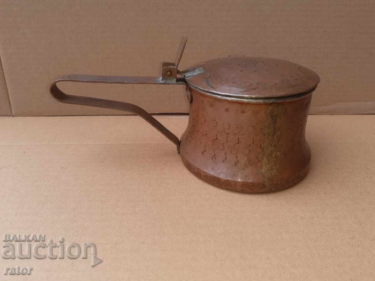 Licitație Cazan vechi de cupru pentru țuică fiartă, ibric, cană