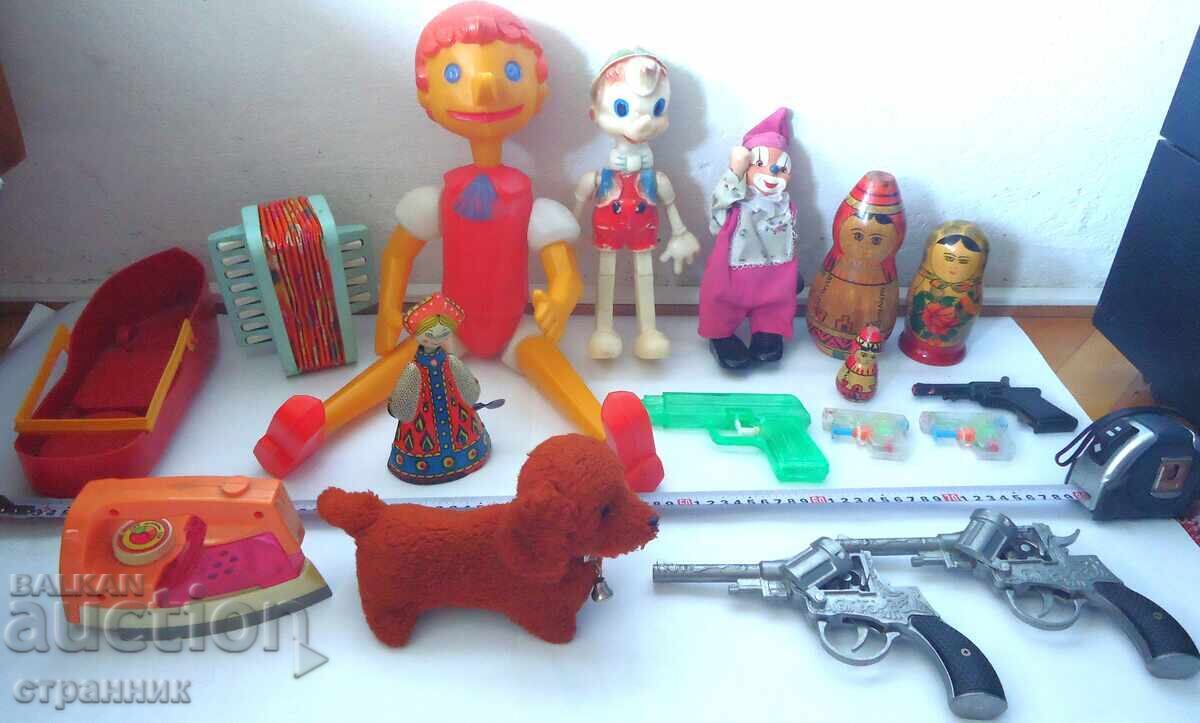 Аукцион Стари детски играчки Аукцион Стари детски играчки