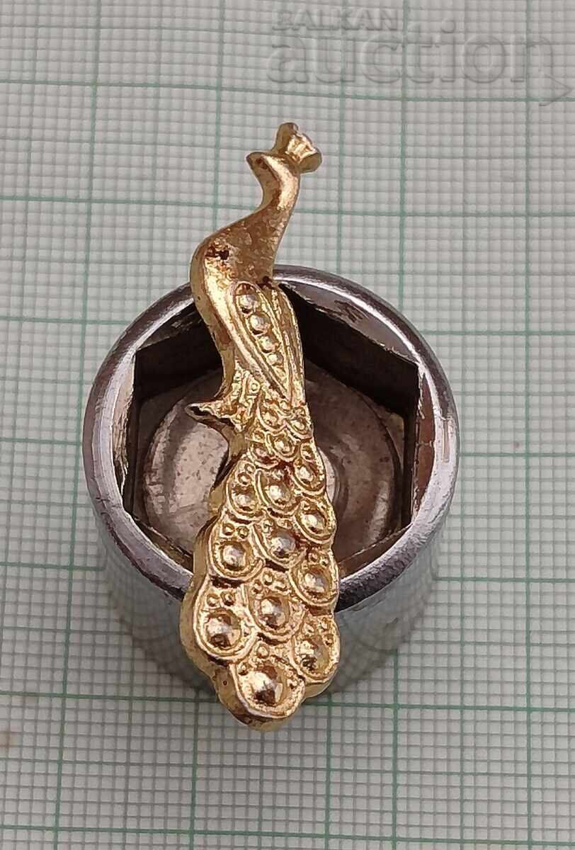 БРОШКА ПАУН с цена 3.00 лв. | € 1.53 БРОШКА ПАУН с цена 3.00 лв. | € 1.53