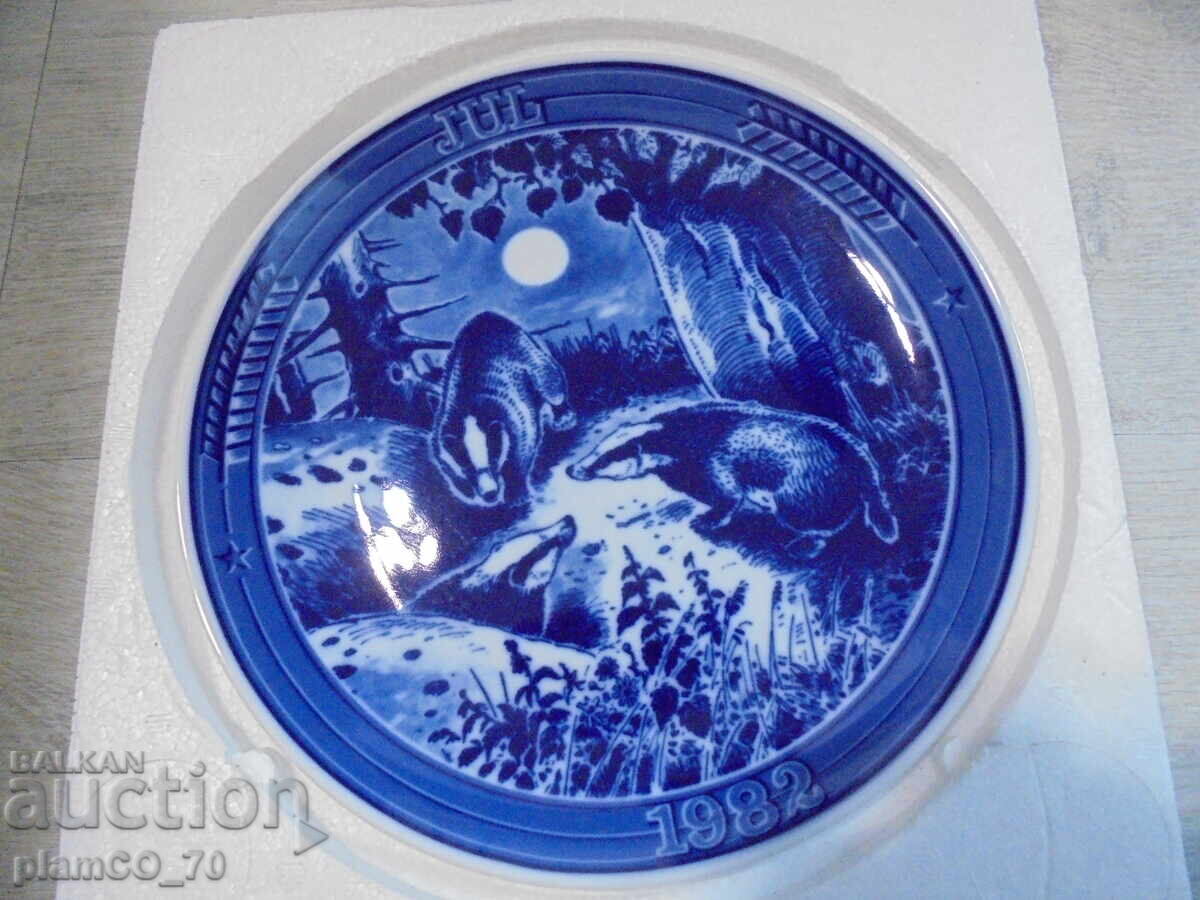 №*8326 Farfurie veche de colecție din porțelan JUL 1982 - 5 №*8326 Farfurie veche de colecție din porțelan JUL 1982 - 5