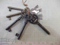 Lot de 9 bucăți chei vechi