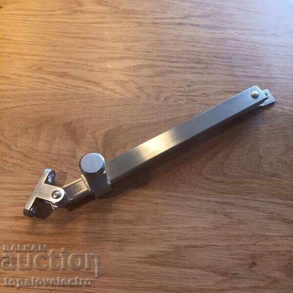 Auction  NEW! Metal window lock - protection from strong wind
