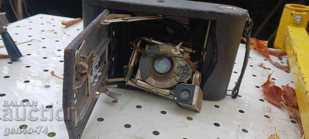 Παλιό φωτογραφική μηχανή για ανταλλακτικά Παλιό φωτογραφική μηχανή για ανταλλακτικά