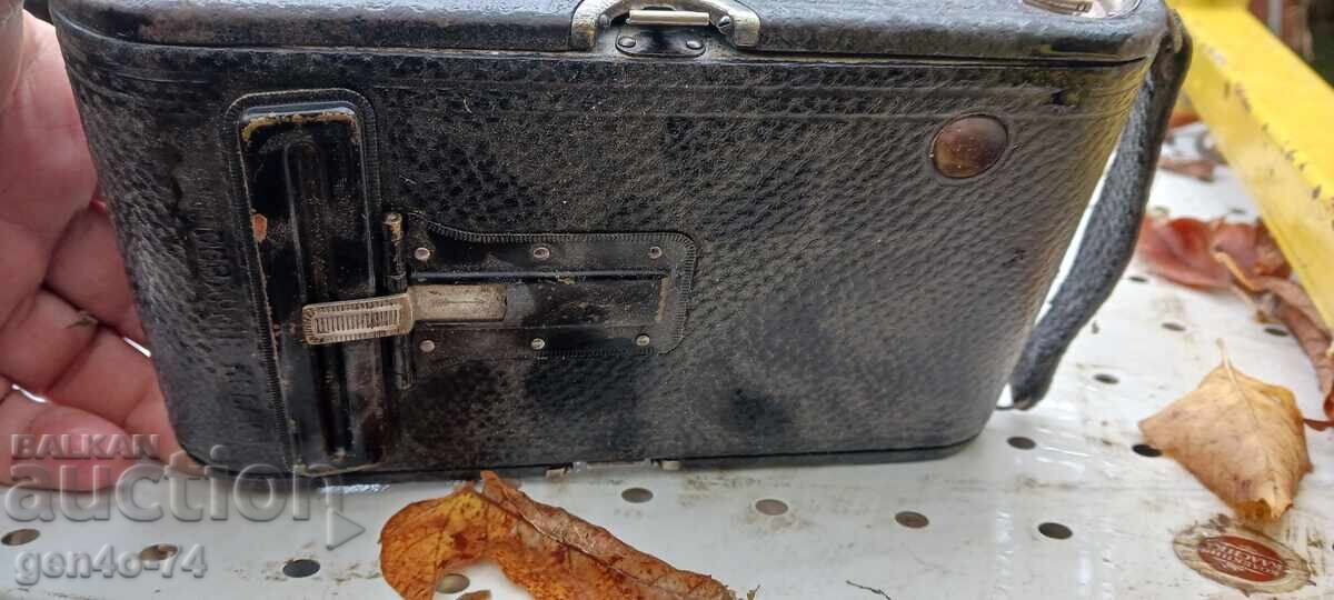 Old camera for parts with price 25.00 BGN | € 12.78 Old camera for parts with price 25.00 BGN | € 12.78