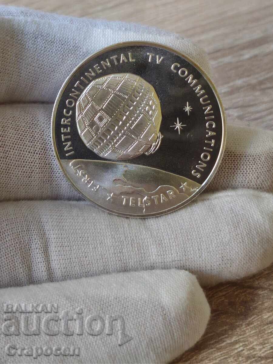 Coin (plaque) "First Intercontinental Connection" Coin (plaque) "First Intercontinental Connection"