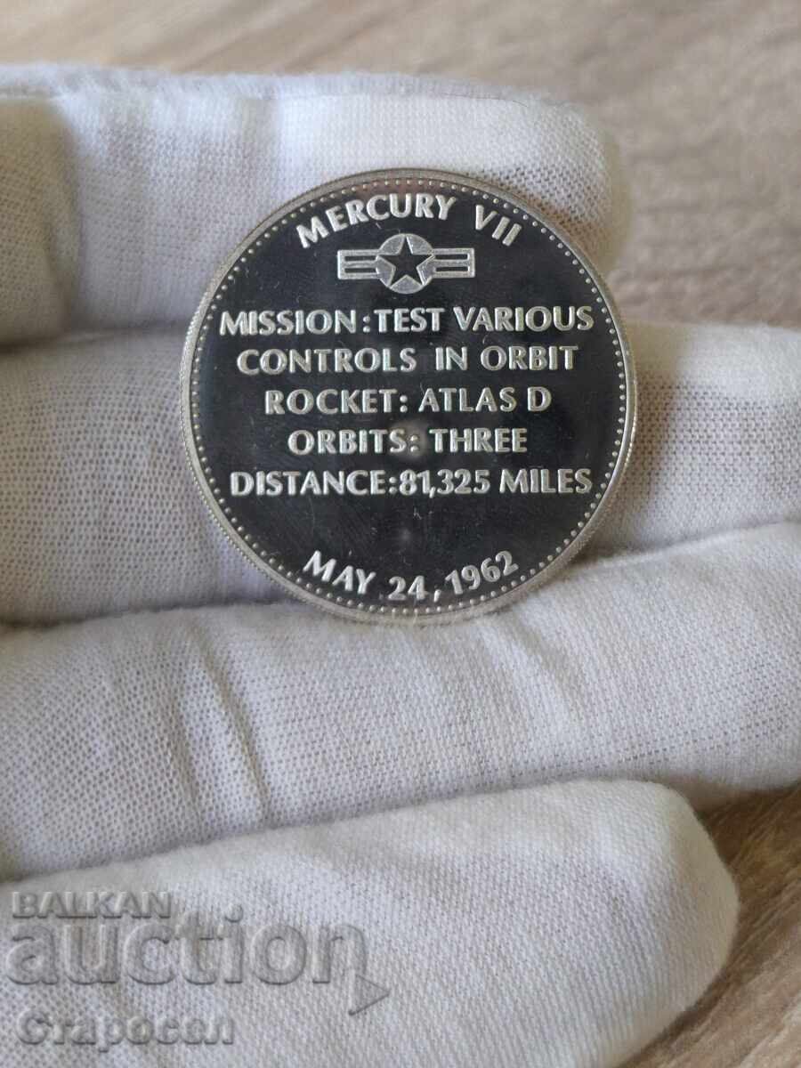 Νόμισμα (πλακέτα) "Ο δεύτερος Αμερικανός σε τροχιά" με τιμή 80.00 BGN | € 40.90 Νόμισμα (πλακέτα) "Ο δεύτερος Αμερικανός σε τροχιά" με τιμή 80.00 BGN | € 40.90