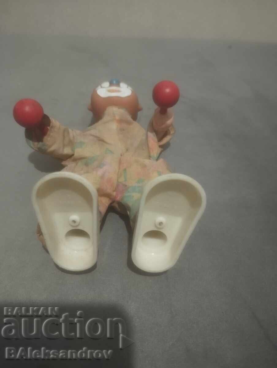 Παλιό παιχνίδι κλόουν - 6