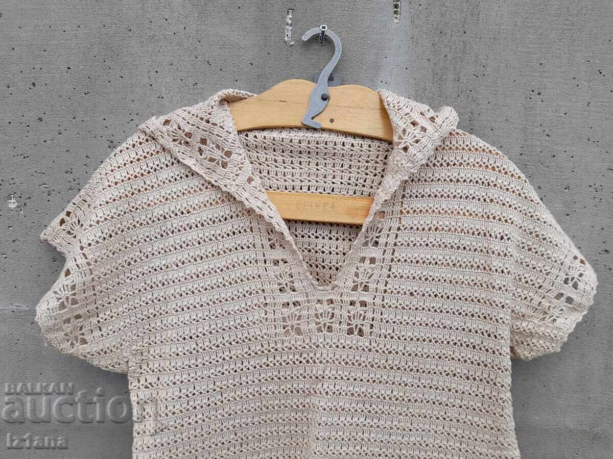 Auction  Old Women's Knitted Blouse