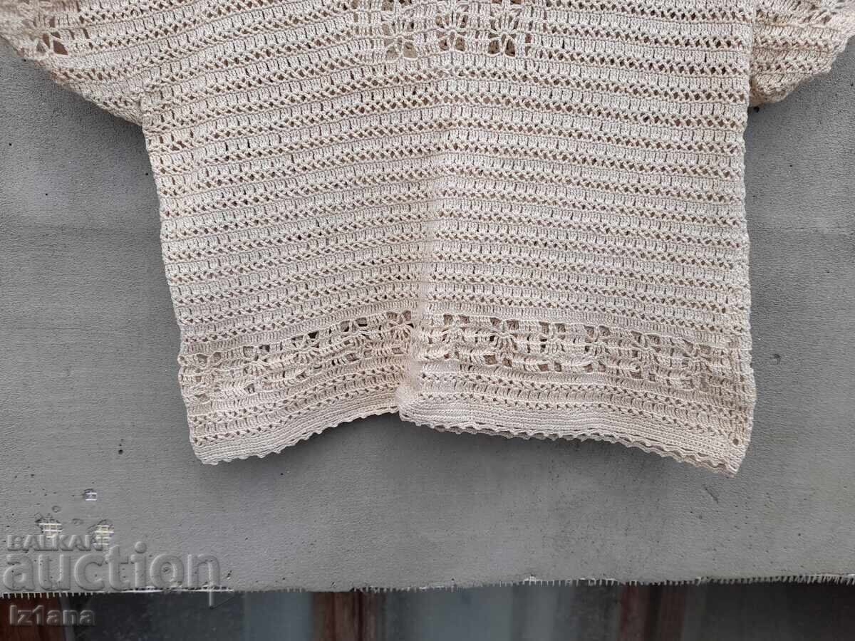 Delivery of Old Women's Knitted Blouse