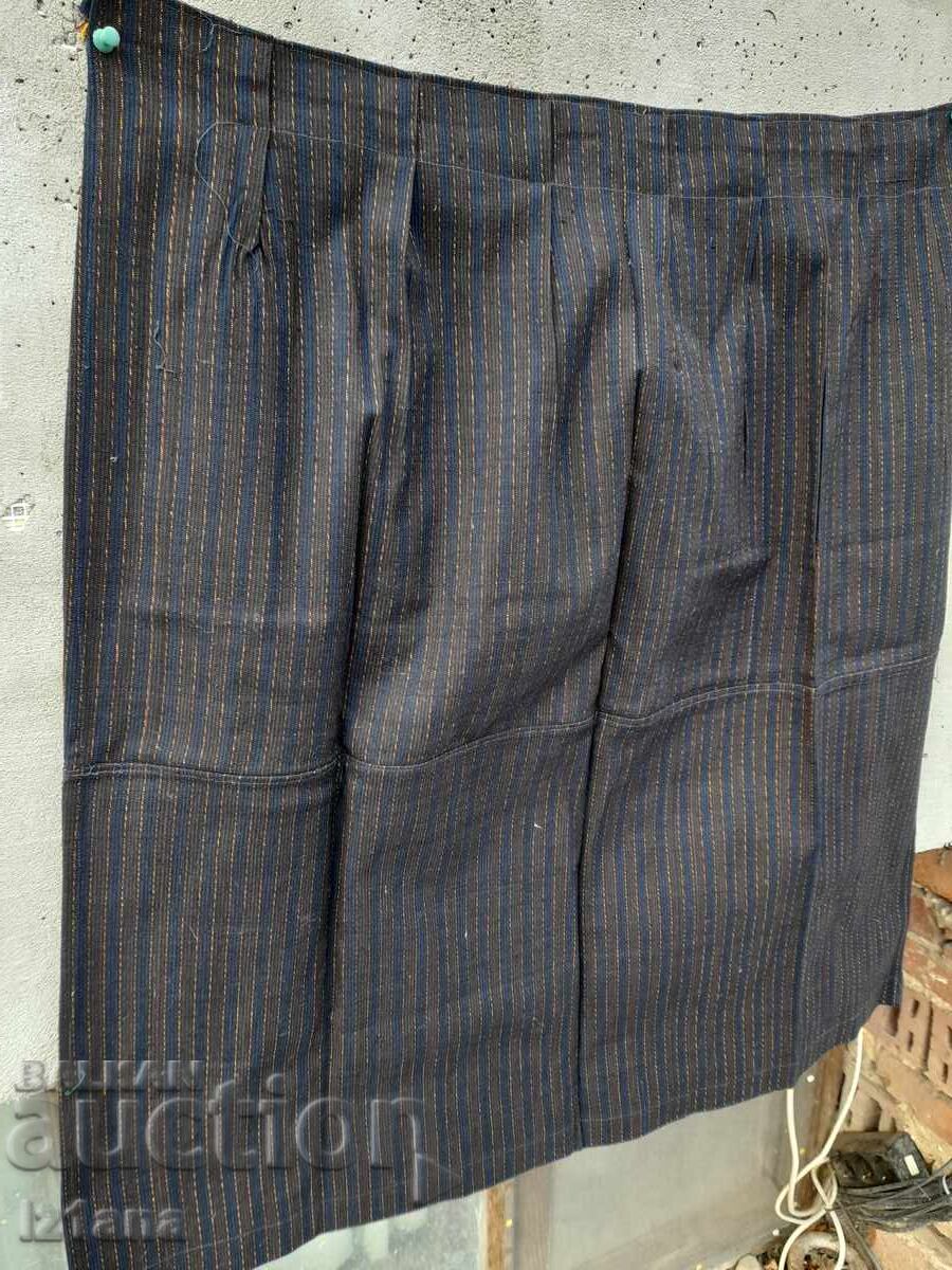 Licitație șorț antic Licitație șorț antic