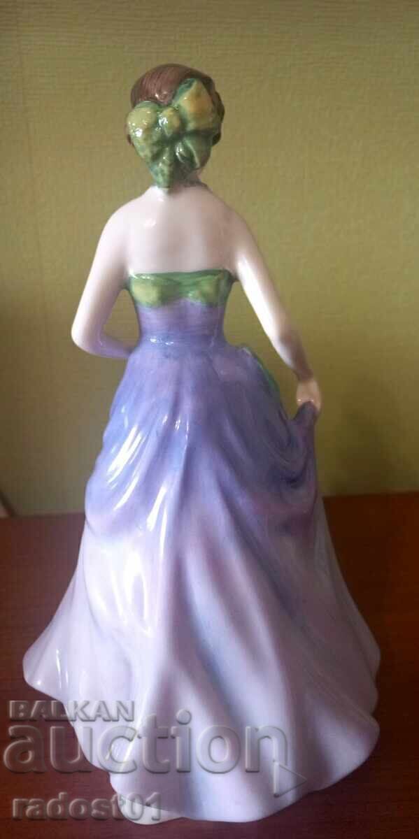 ROYAL DOULTON PORCELAIN DOLL - 7 ROYAL DOULTON PORCELAIN DOLL - 7