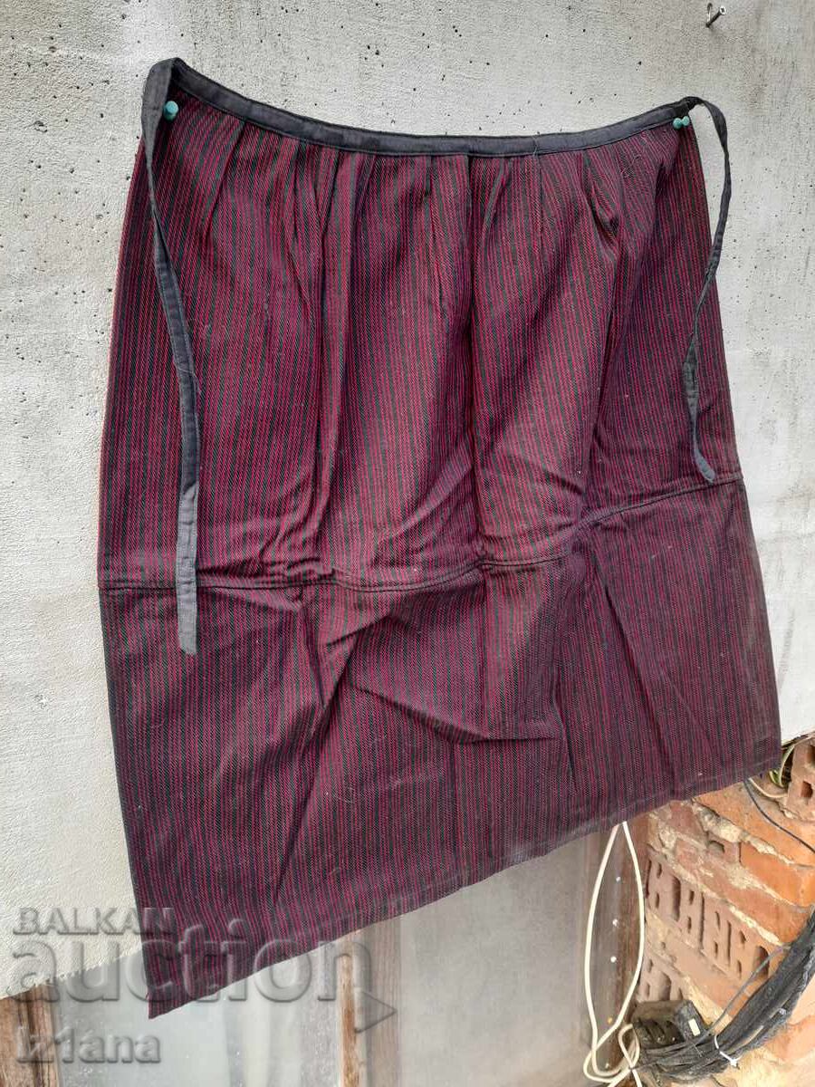 Δημοπρασία Ποδιά αντίκα Δημοπρασία Ποδιά αντίκα