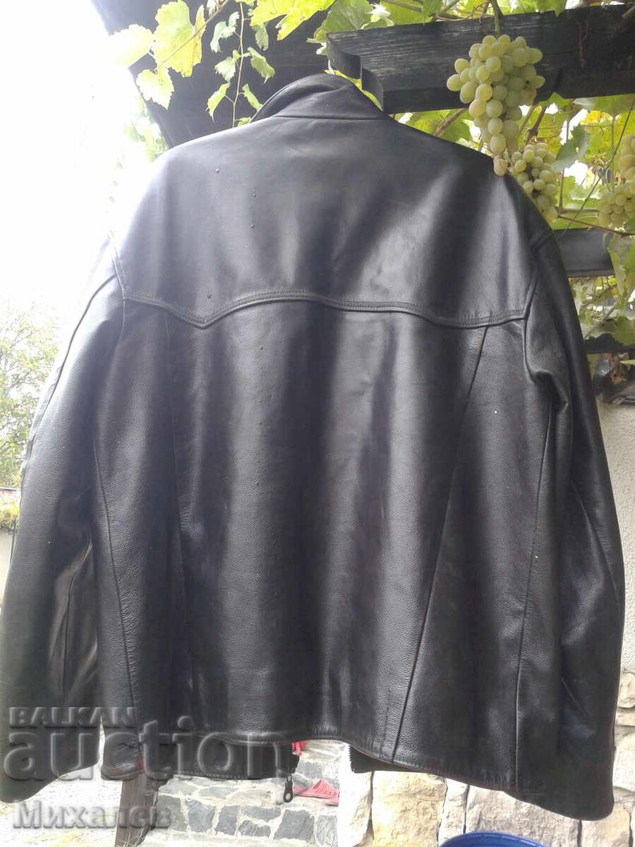 Delivery of Leather jacket, large size Delivery of Leather jacket, large size