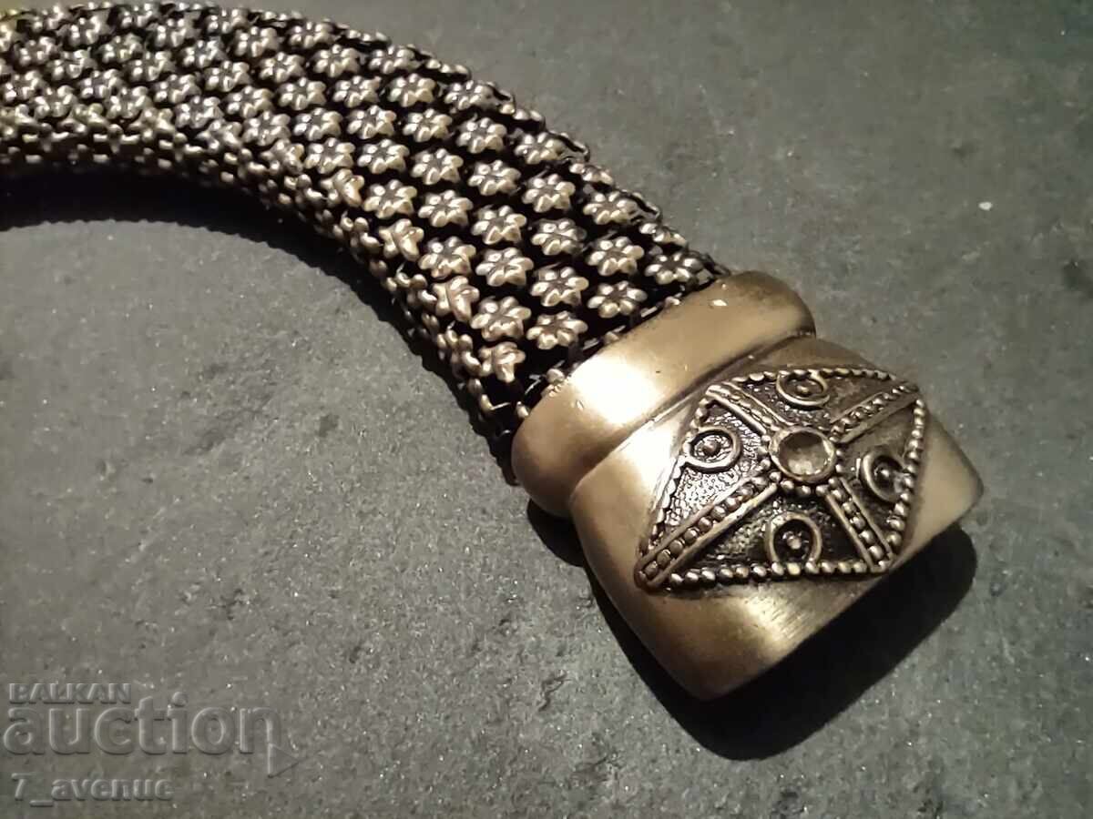 Grivna, ενδιαφέρουσα διαφορετική 20.10.25