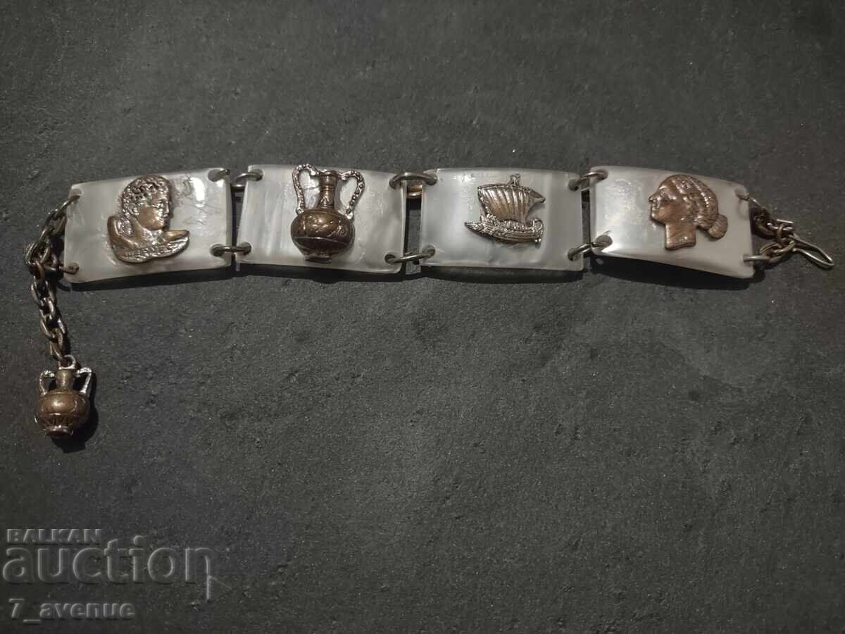 Livrarea Brățară, interesantă, diferită 20.10.25