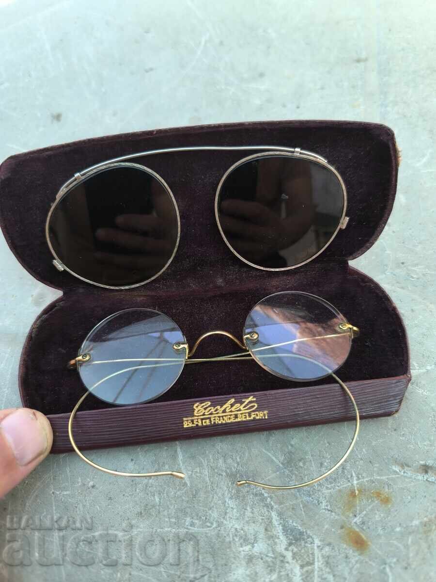 Antique old glasses with gold plating, two pairs Antique old glasses with gold plating, two pairs