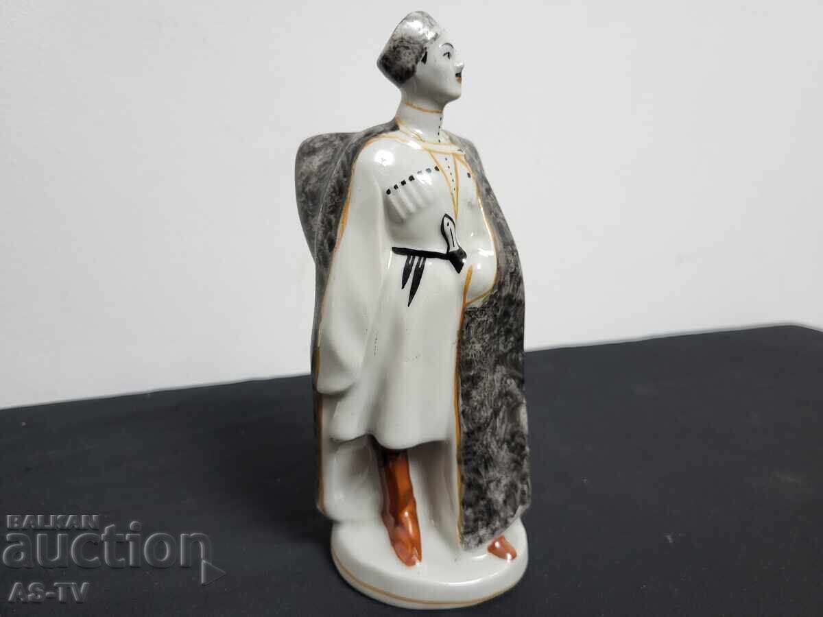 Porcelain figurine with price 90.00 BGN | € 46.02 Porcelain figurine with price 90.00 BGN | € 46.02