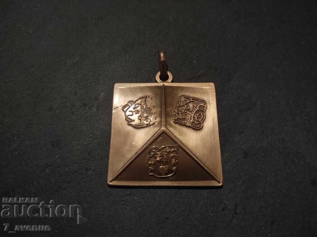 Auction  Pendant Medallion, Rare Interesting Item 20.04.25