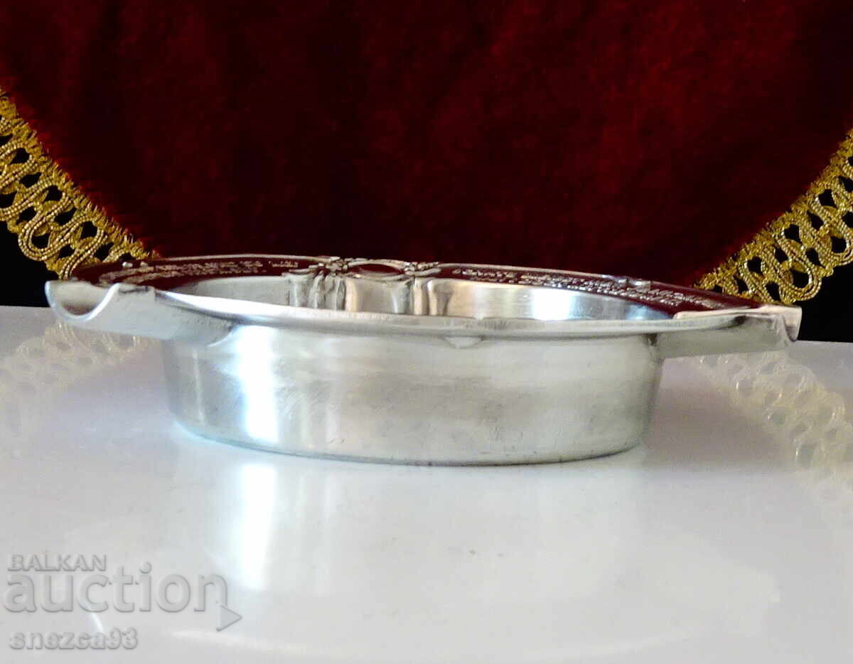 Tin ashtray for a romantic scene, tin wedding - 5 Tin ashtray for a romantic scene, tin wedding - 5
