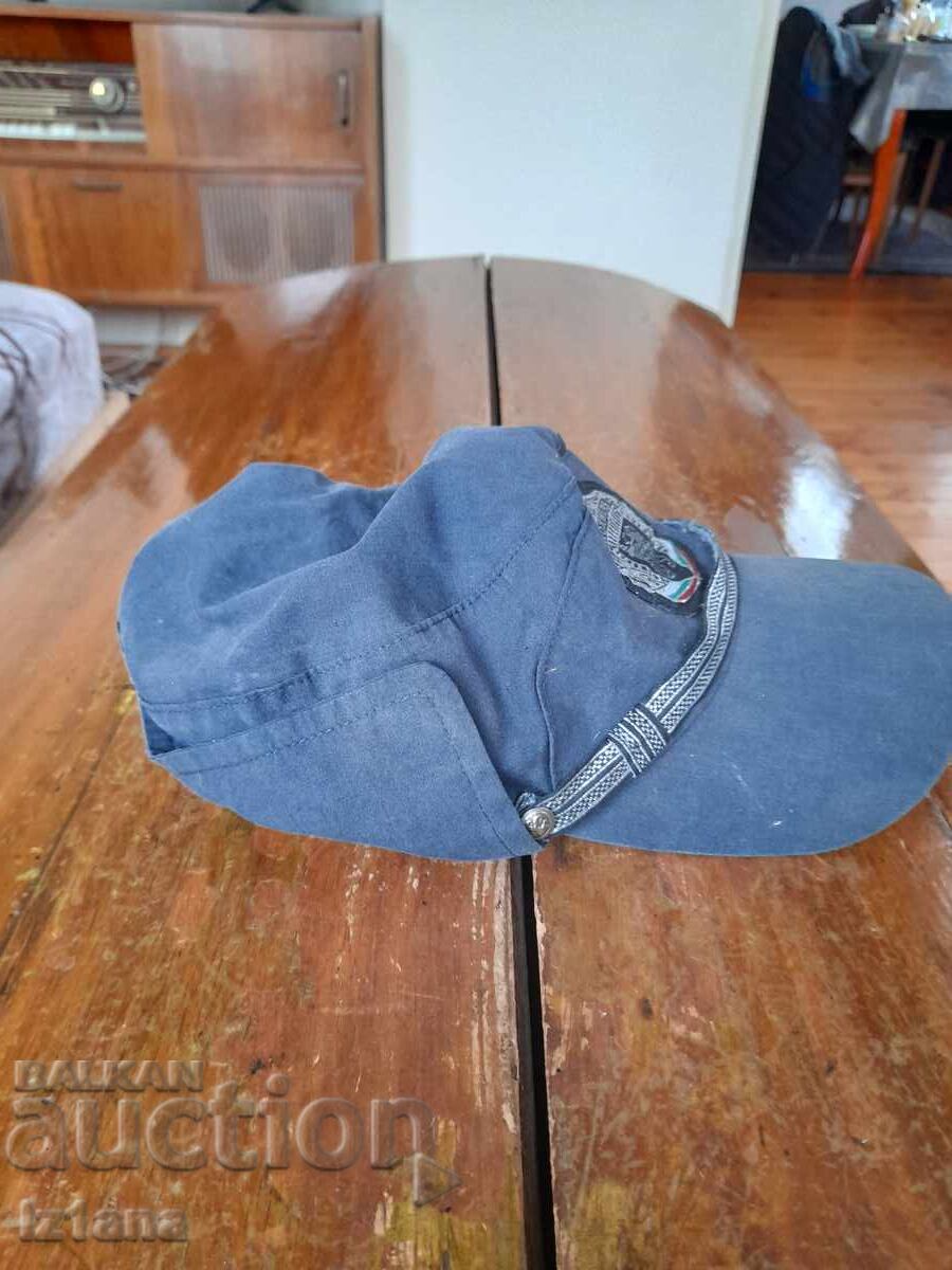 Licitație Palarie veche de politie, palarie de politie Licitație Palarie veche de politie, palarie de politie