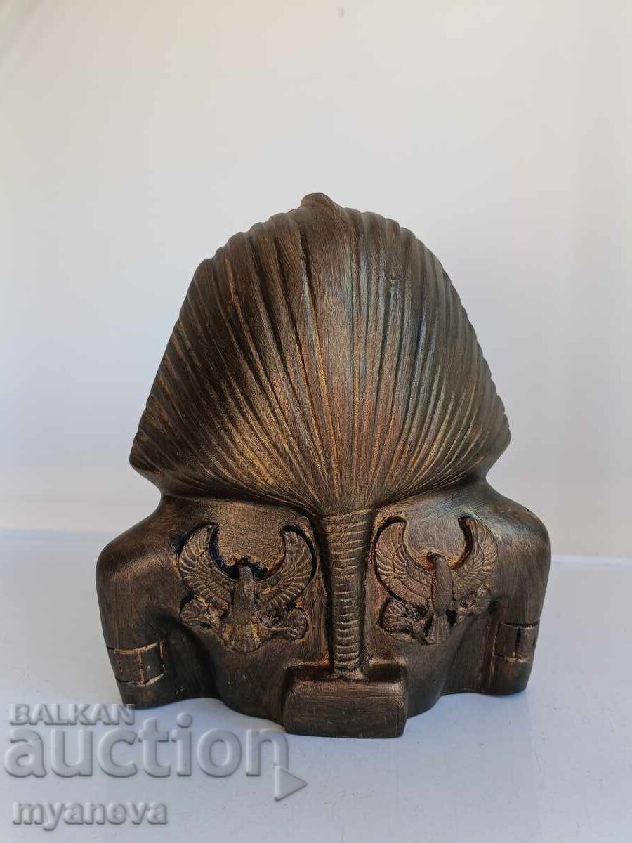 Tutankhamun, Egyptian statuette with rich ornamentation with price 40.00 BGN | € 20.45