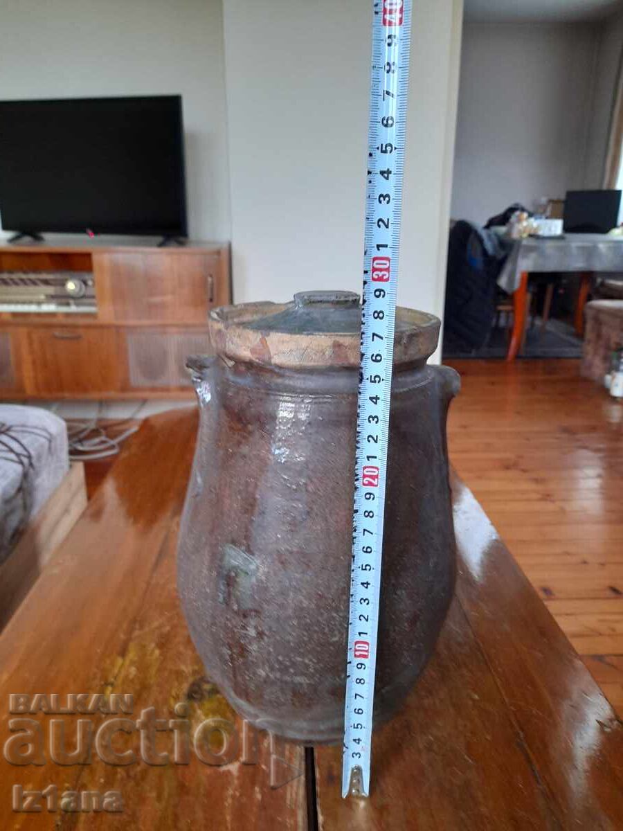 Auction  Old ceramic pot, jug