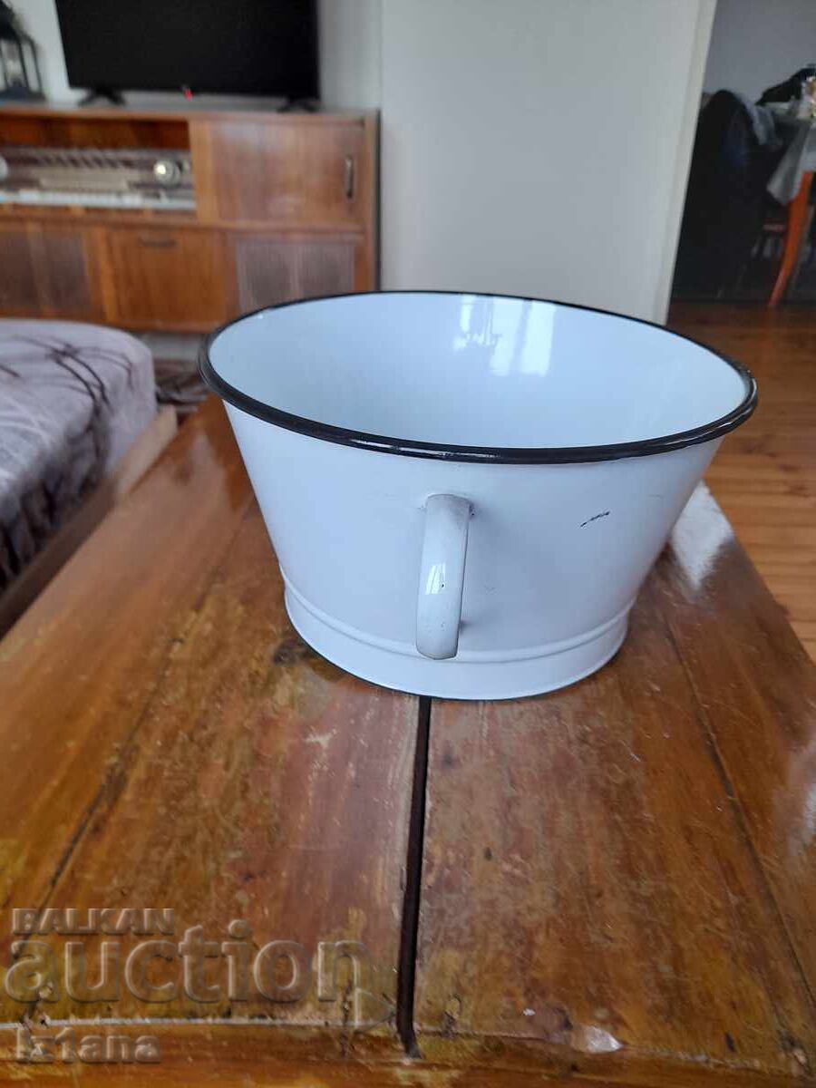 Стара емайлирана цедка,гевгир с цена 55.00 лв. | € 28.12