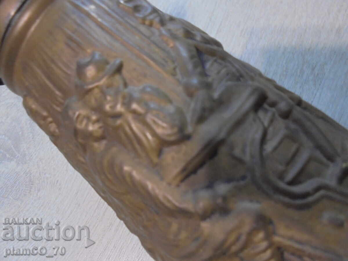 №*8330 Стара метална / ламаринена кана с релефни орнаменти - 5