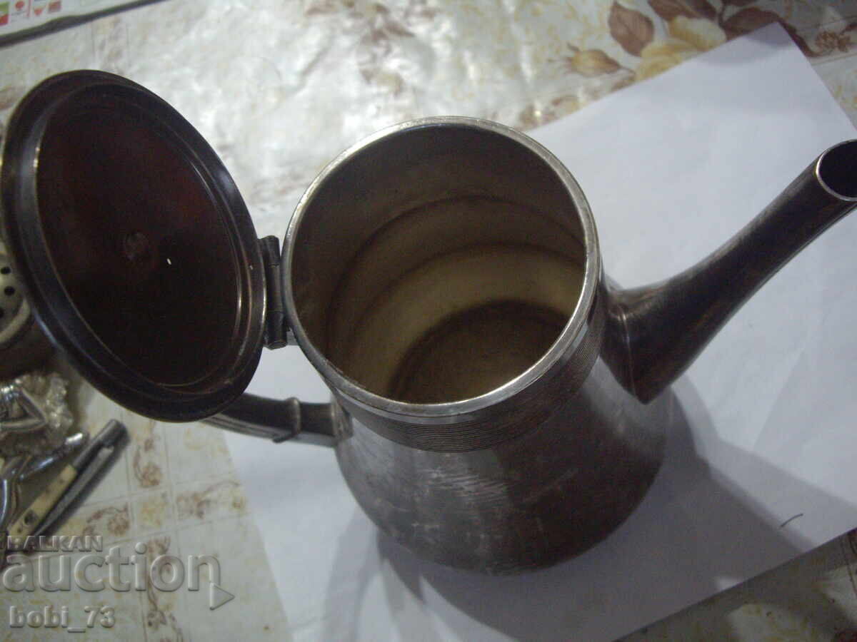 Old can from 1920 - 6 Old can from 1920 - 6