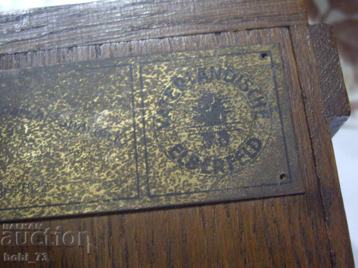 Παλιό ρολόι - κουμπαράς - 5 Παλιό ρολόι - κουμπαράς - 5