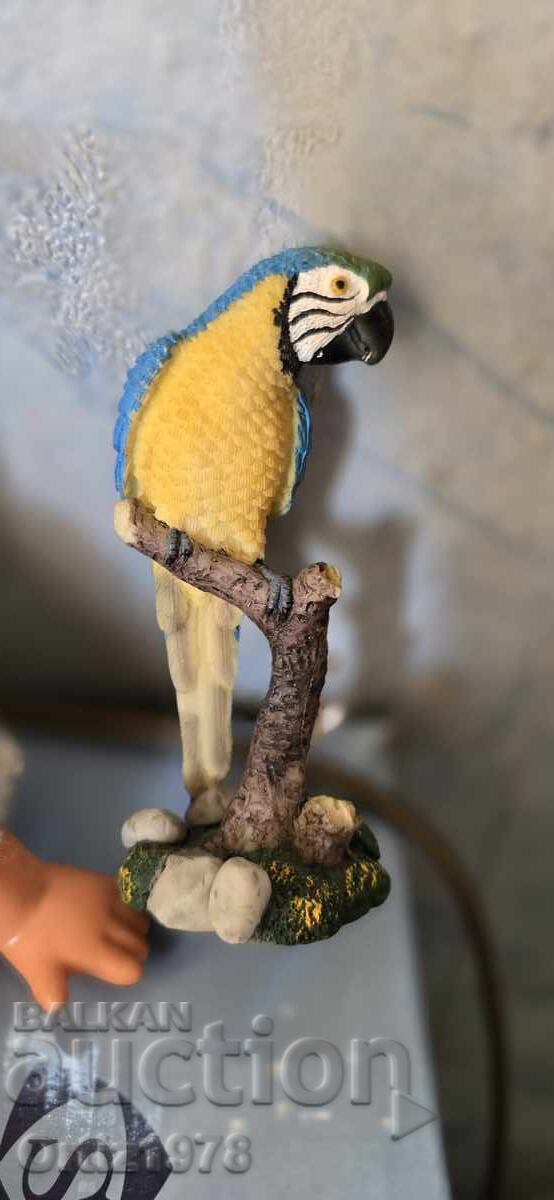 Figurină vintage cu papagal, Germania cu preț 26.00 BGN | € 13.29
