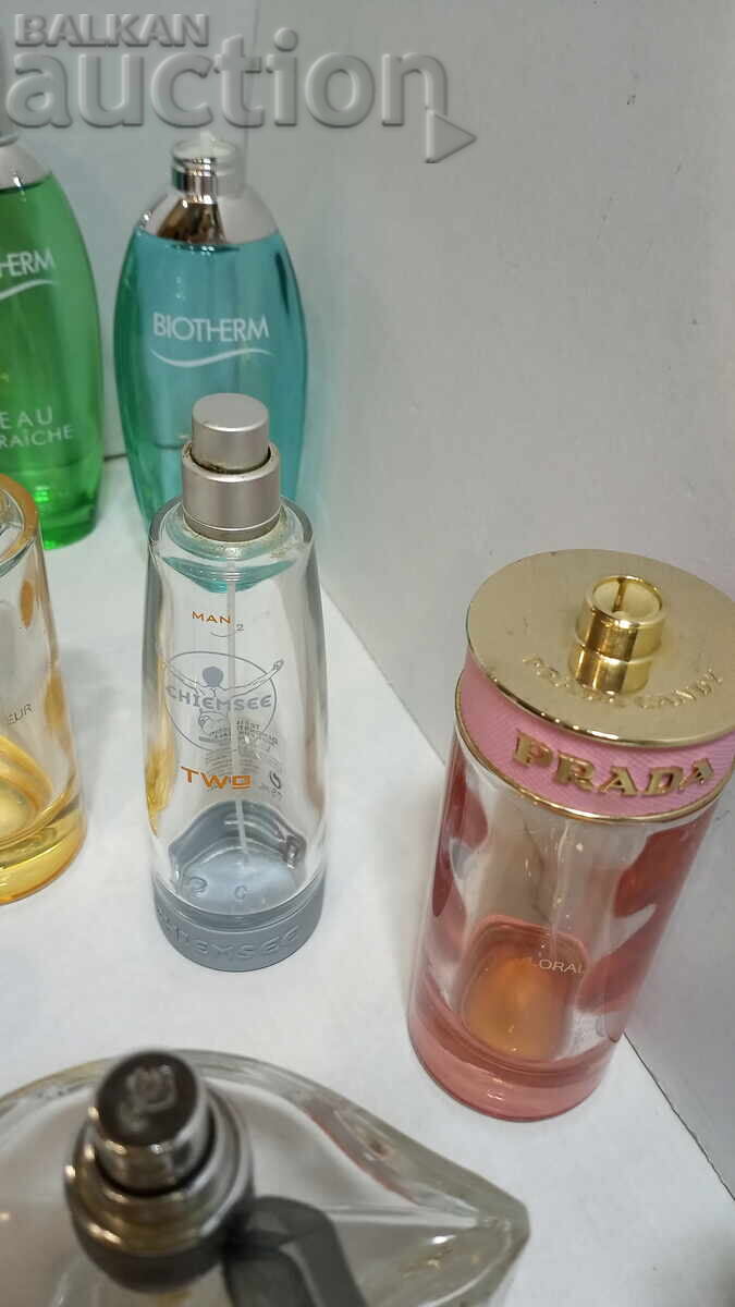 Шишета от парфюми 14 броя с цена 7.00 лв. | € 3.58 Шишета от парфюми 14 броя с цена 7.00 лв. | € 3.58