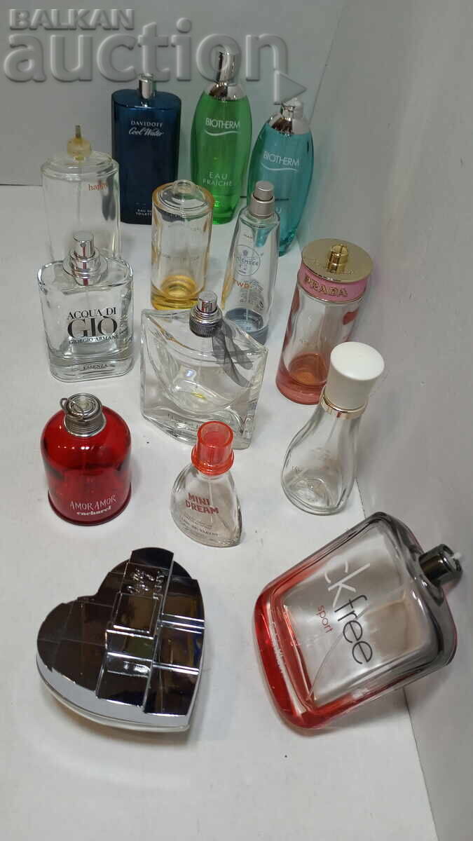 Шишета от парфюми 14 броя Шишета от парфюми 14 броя
