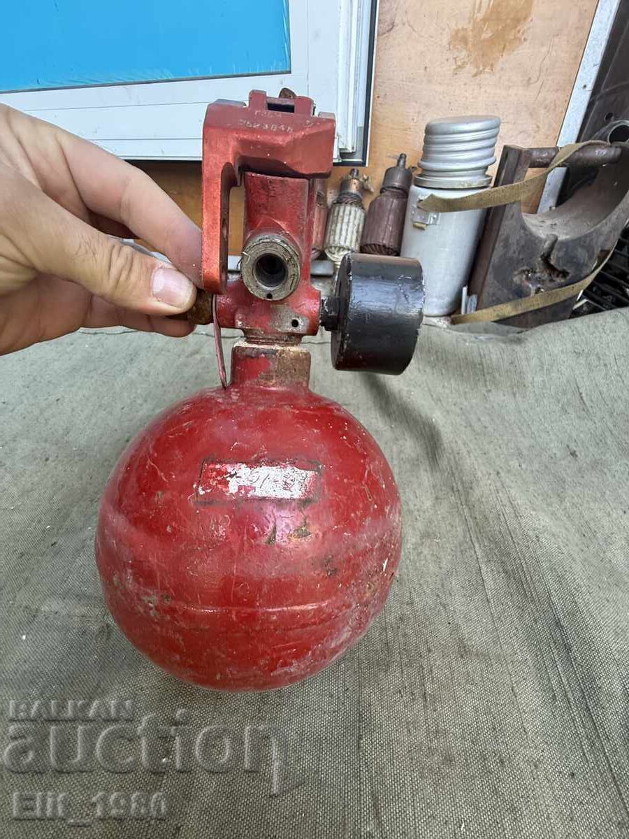 Fire extinguisher for MI-16 helicopter - 6 Fire extinguisher for MI-16 helicopter - 6