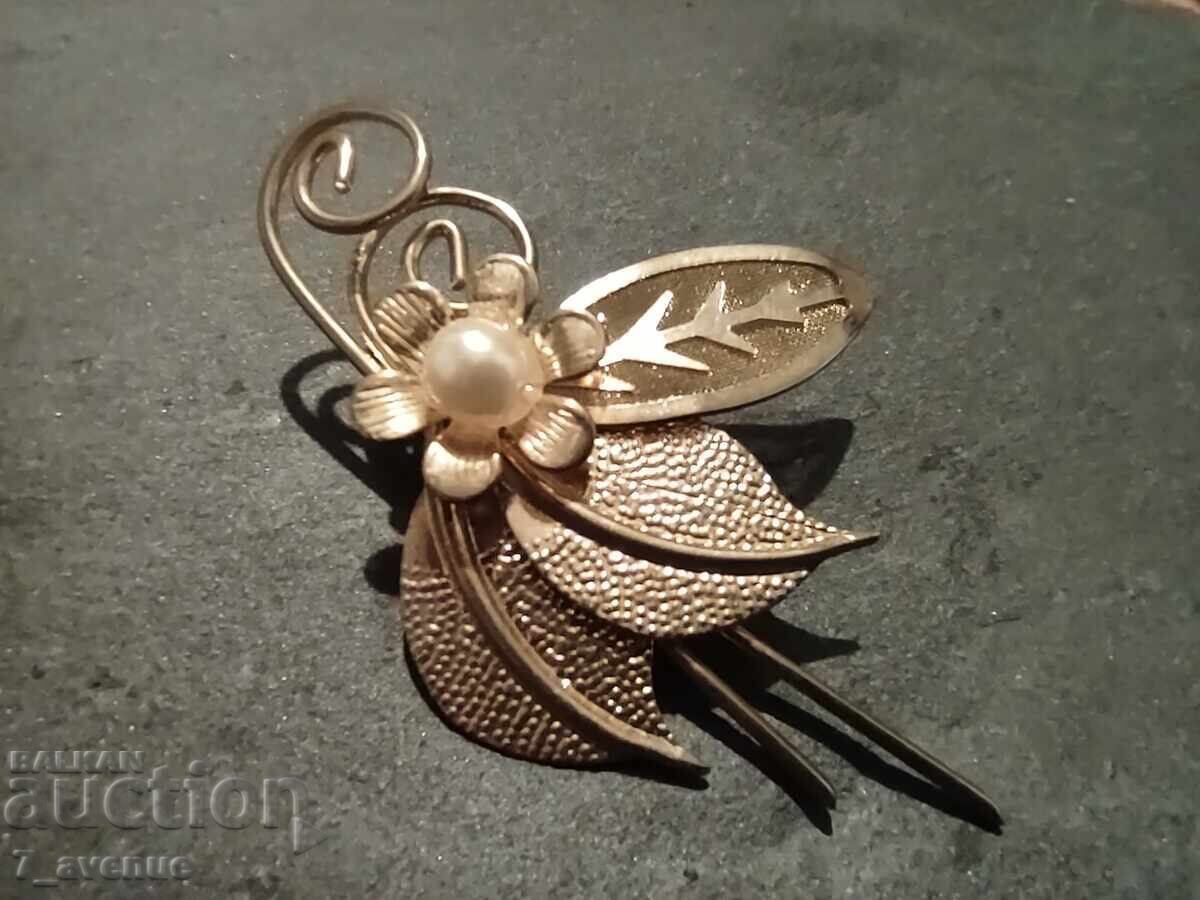 Παλιά, κομψή καρφίτσα 21.10.25 με τιμή 19.00 BGN | € 9.71