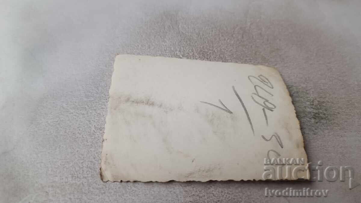 Снимка София Двама мъже на улицата с цена 1.85 лв. | € 0.95 Снимка София Двама мъже на улицата с цена 1.85 лв. | € 0.95