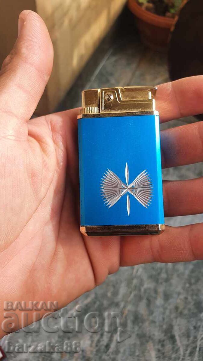 Παράδοση Ιαπωνικός αναπτήρας Royal με φανάρι Παράδοση Ιαπωνικός αναπτήρας Royal με φανάρι