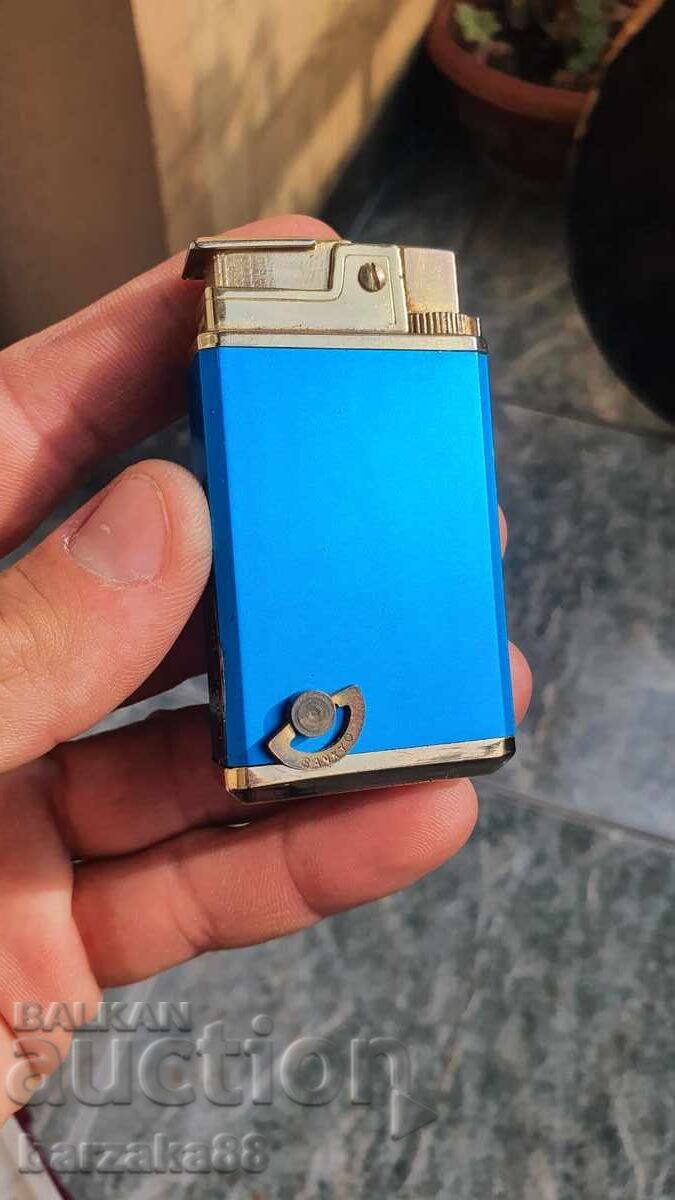 Ιαπωνικός αναπτήρας Royal με φανάρι Ιαπωνικός αναπτήρας Royal με φανάρι