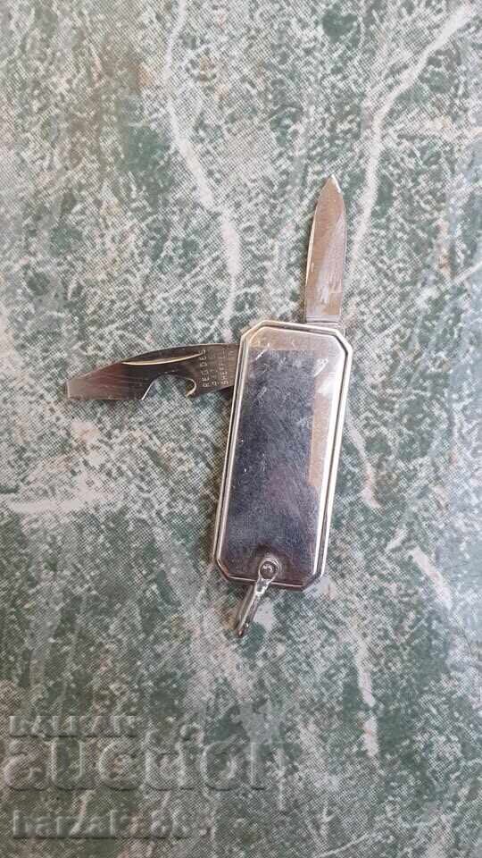 Micul cuțit de buzunar englezesc Micul cuțit de buzunar englezesc