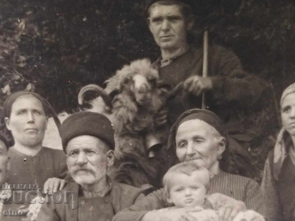 ЦАРСКА СНИМКА,НОСИЯ,БЪКЛИЦА,КОЧ,ЧАН с цена 30.00 лв. | € 15.34