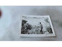 Φωτογραφία Άνδρας πάνω από το θέρετρο Ρουσαλκα