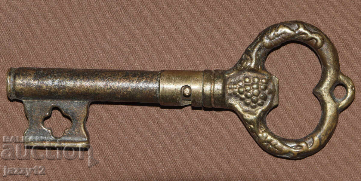 Auction  Interesting Bronze Decorative Corkscrew Key