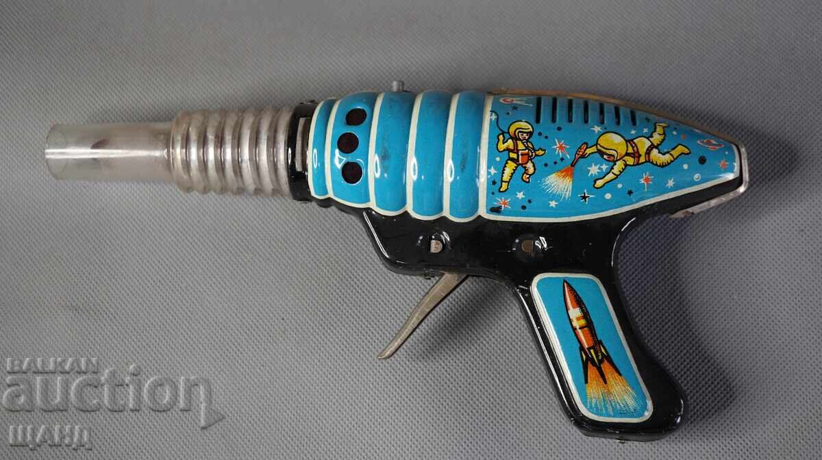 Δημοπρασία Παλιό Ουγγρικό μεταλλικό παιχνίδι διαστημικό πιστόλι με κουτί Δημοπρασία Παλιό Ουγγρικό μεταλλικό παιχνίδι διαστημικό πιστόλι με κουτί