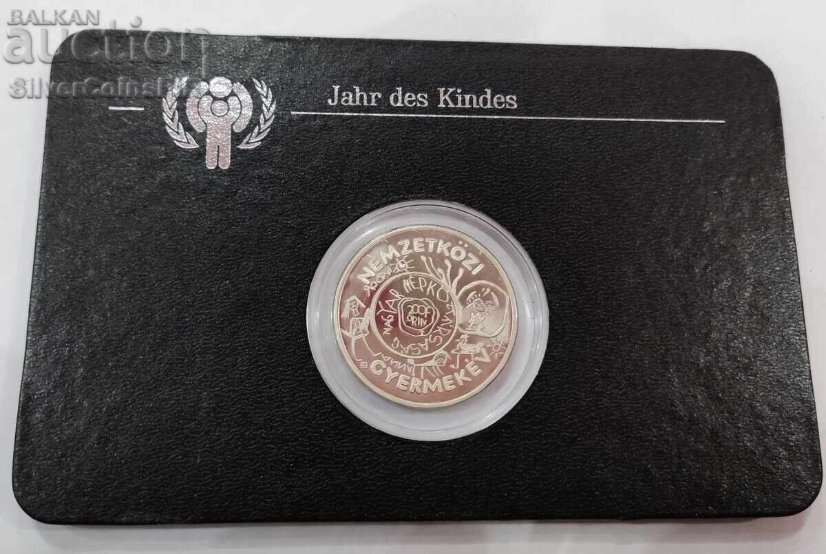 Delivery of Silver 200 Forint Year of the Child 1979 Hungary Delivery of Silver 200 Forint Year of the Child 1979 Hungary
