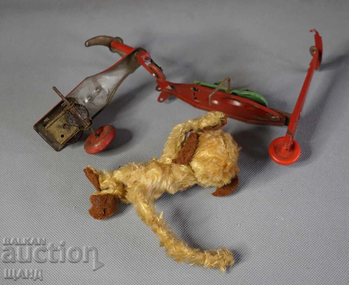 Доставка на Стара механична метална играчка модел скутер с маймуна