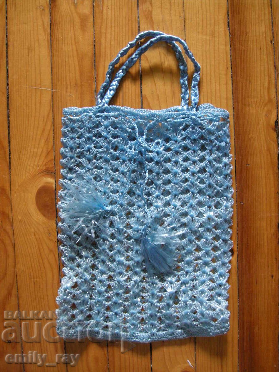 Ρετρό πλεκτή τσάντα με τιμή 12.00 BGN | € 6.14