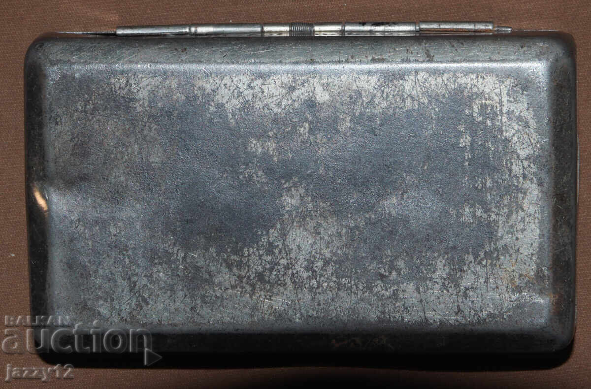 Delivery of Old metal cigarette case