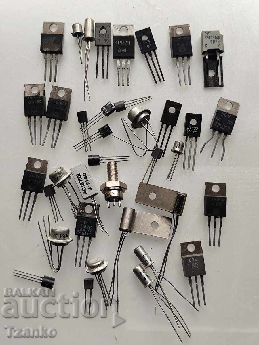 Delivery of Lot of old and new items